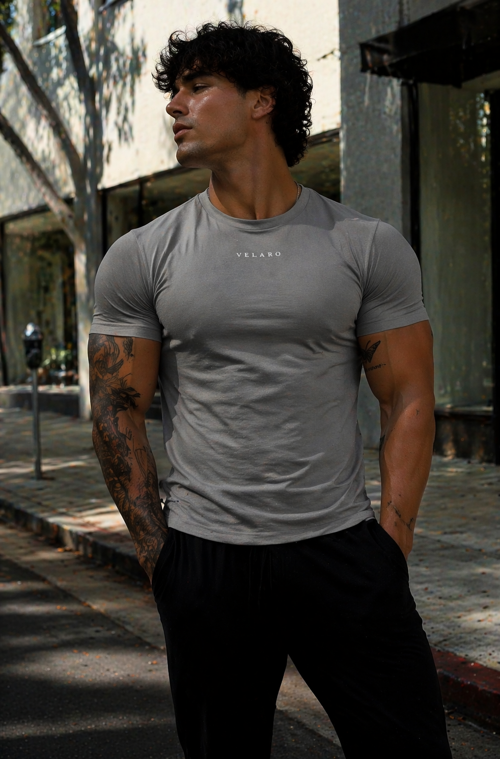 ESSENTIAL - SHIRT